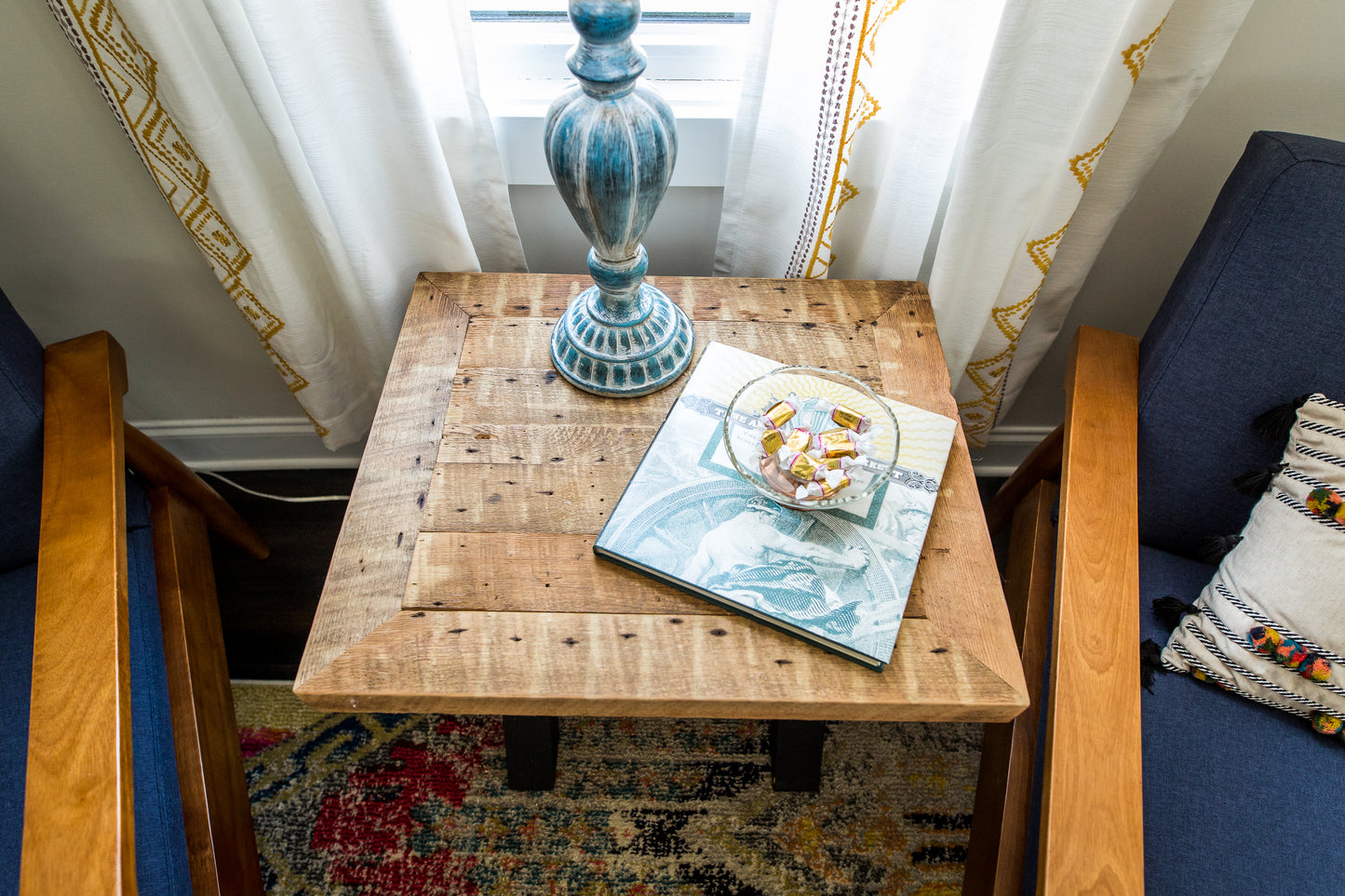 MAINSTREET Barnend Table