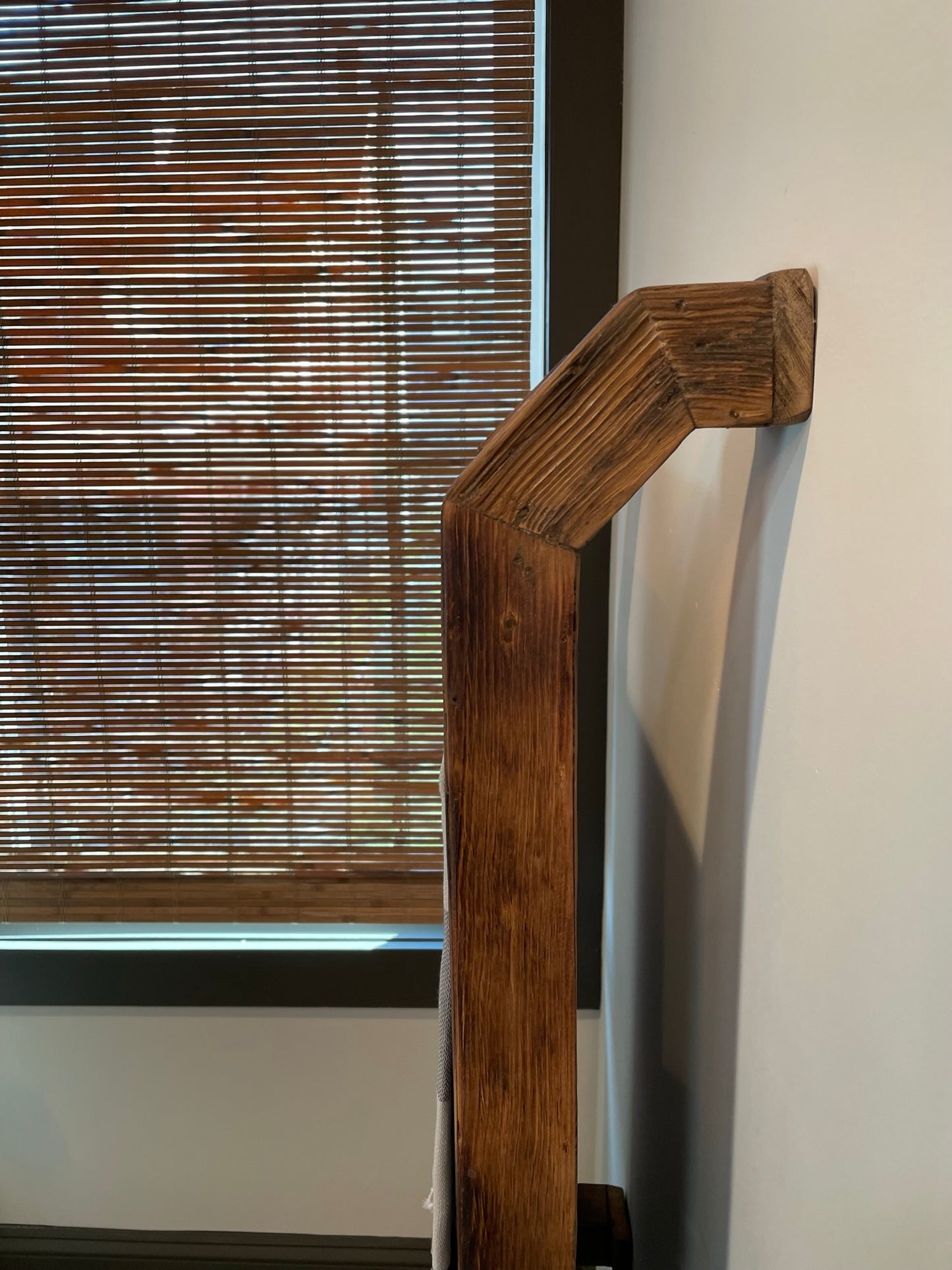 URBAN Refresh Towel Rack