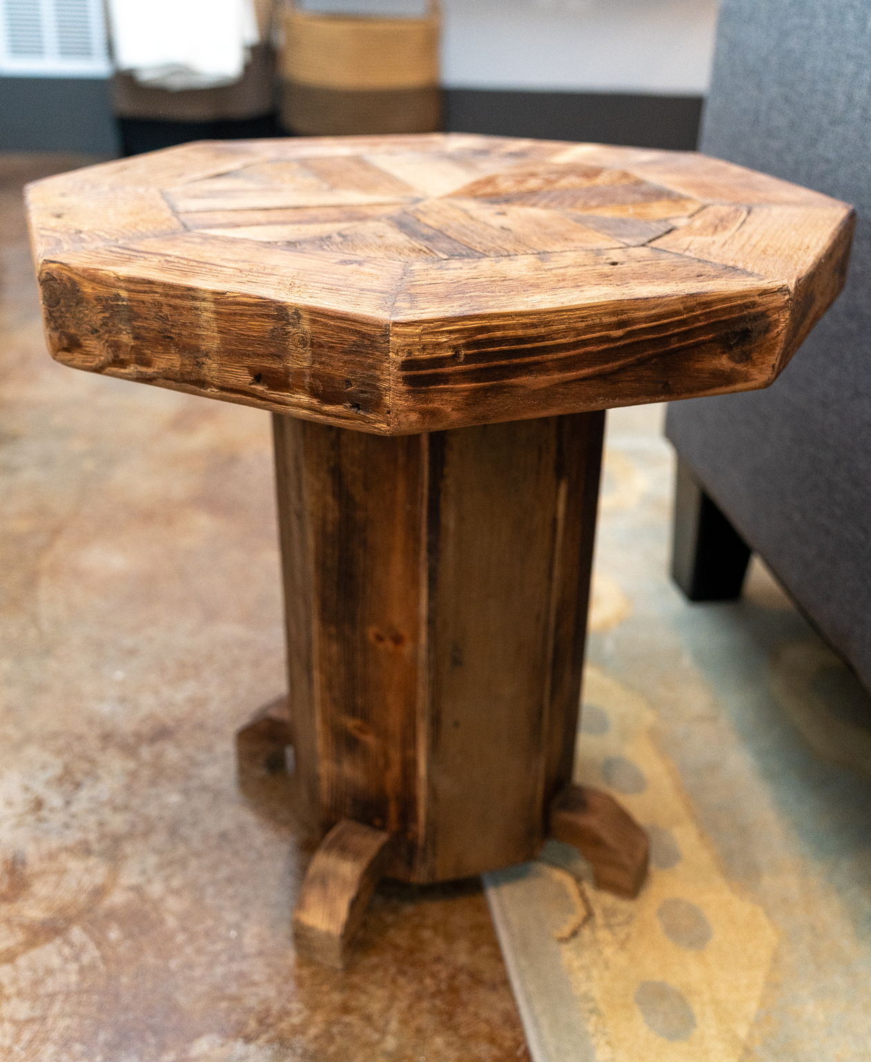 URBAN Unwind Side Table