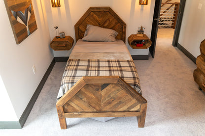 URBAN Gabrial Bed