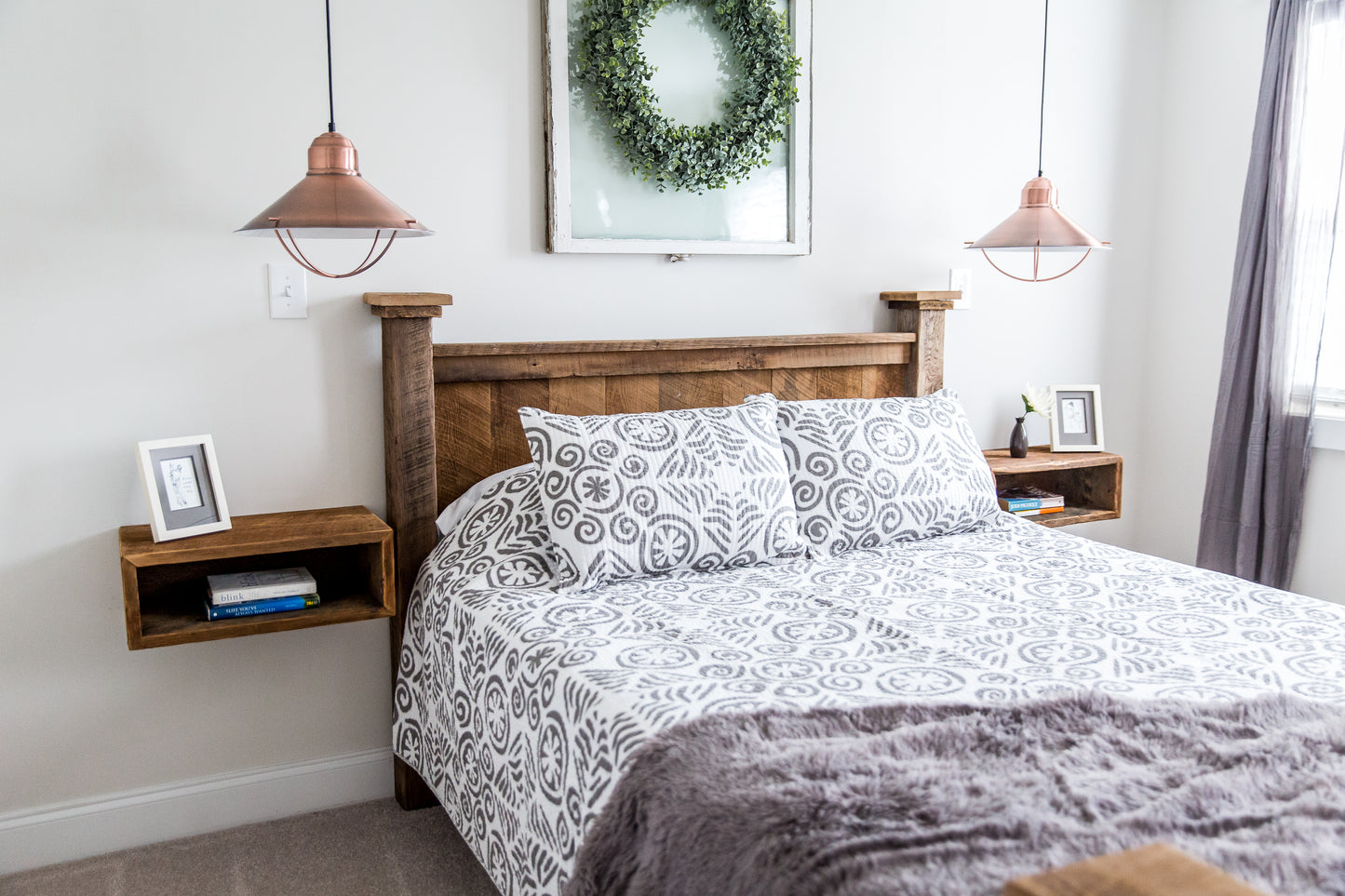 MAINSTREET Barnwood Bed